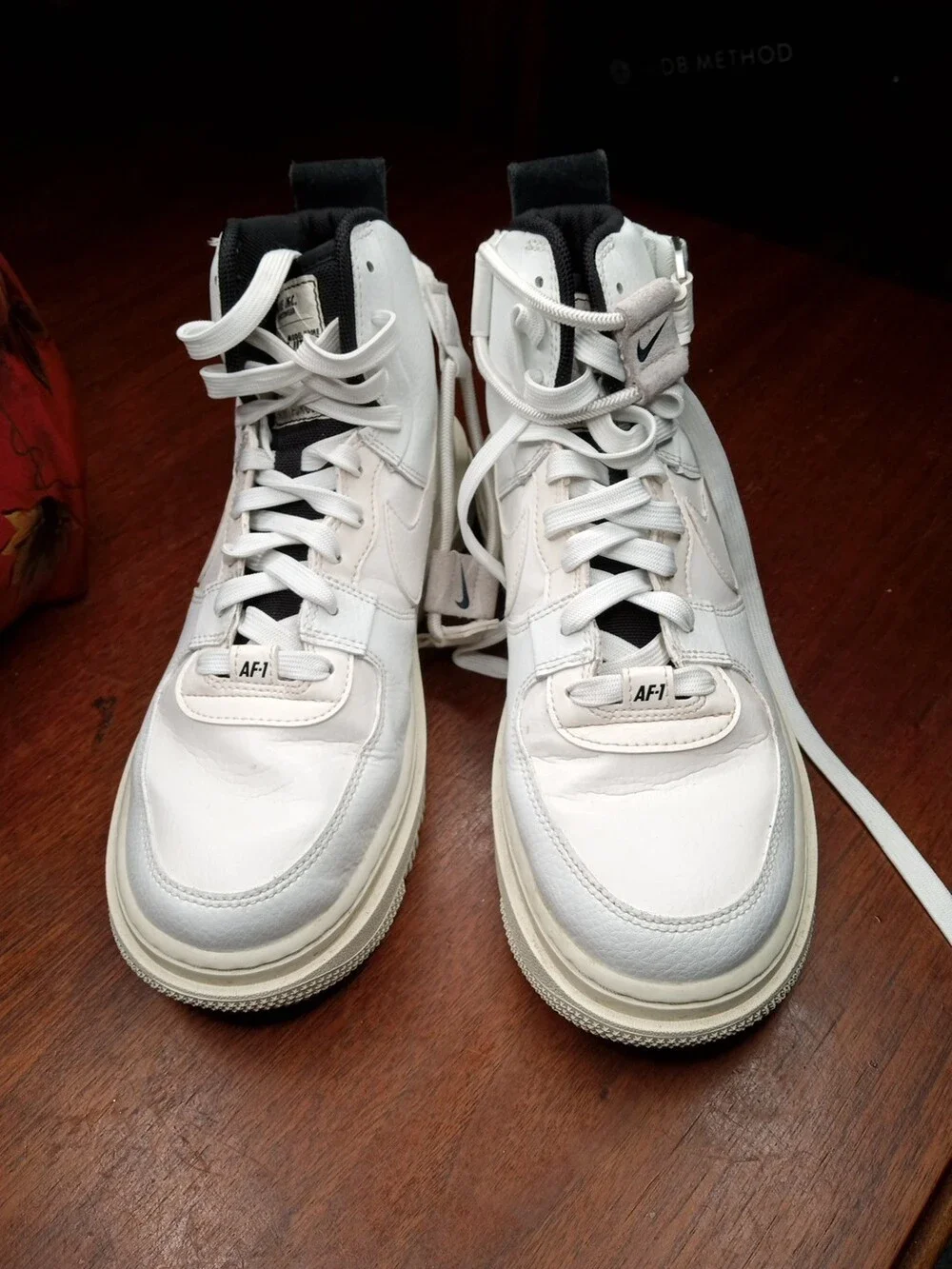 Air Force 1 HI UT 2.0 Women's Size 9 Summit White/Sail-Black DC3584-100